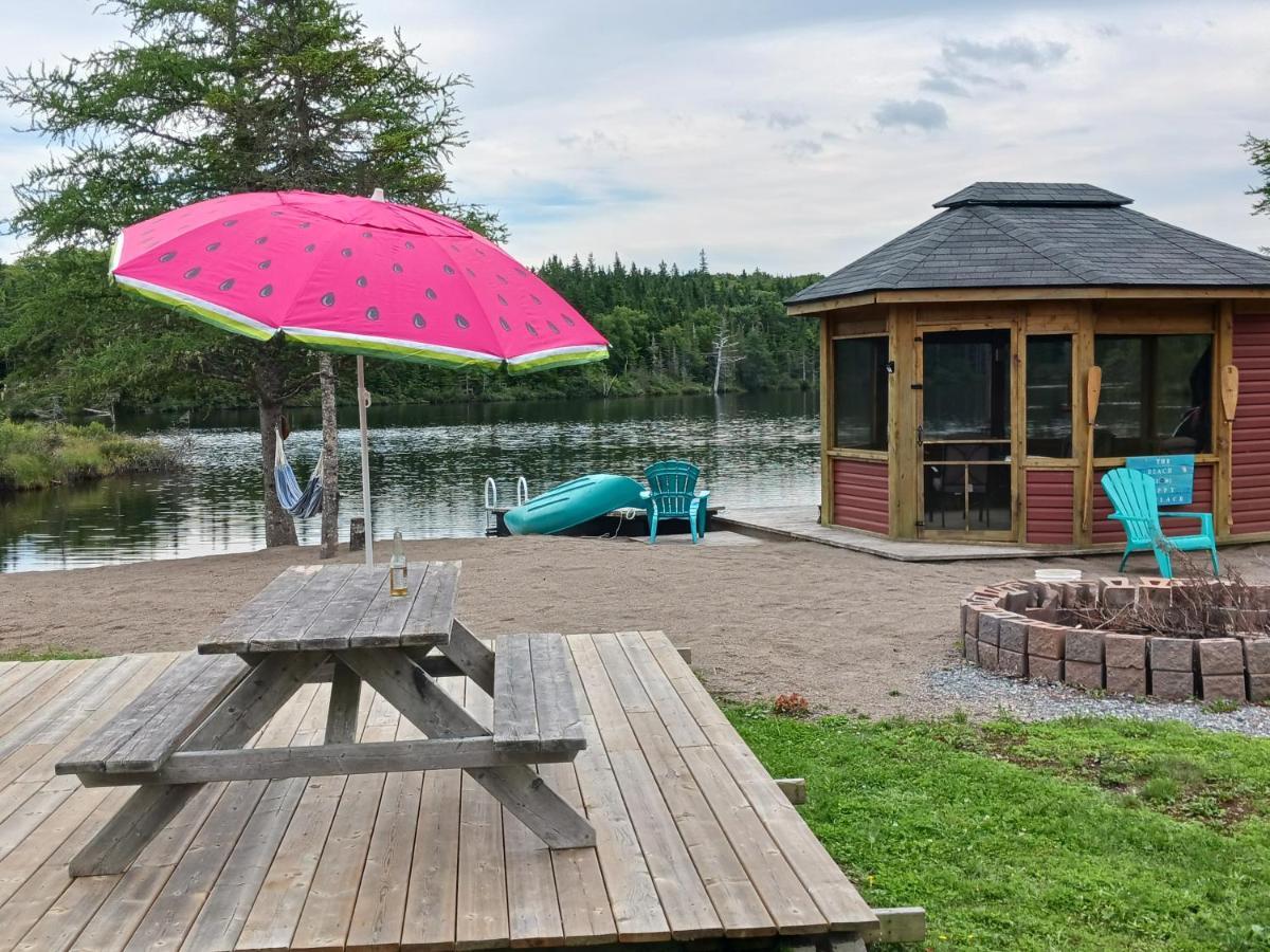 Fiddler'S Lake Escape Gabarus Exteriör bild